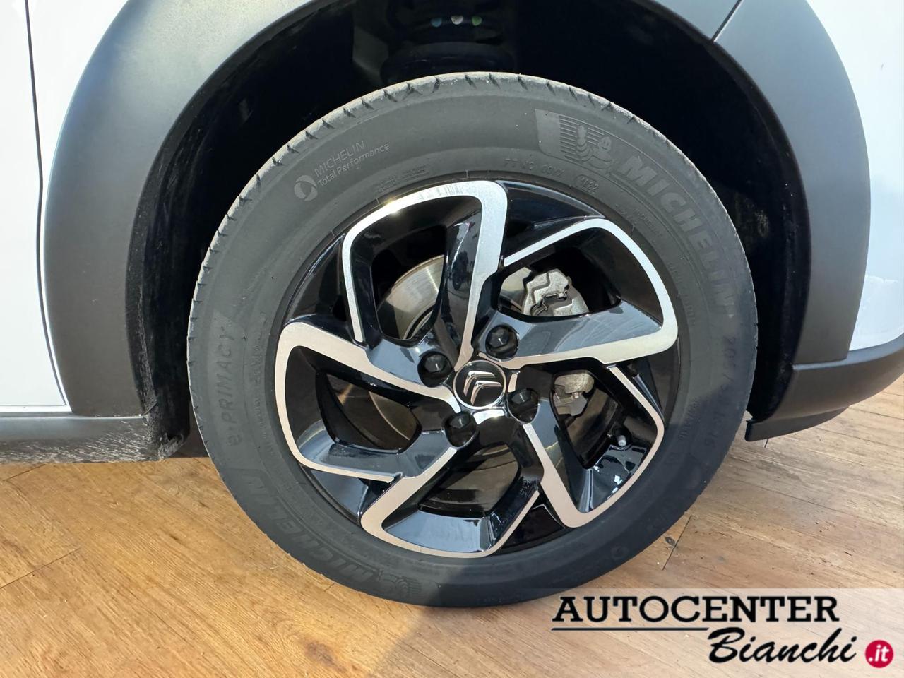 Citroen C3 1.2 puretech Shine s&s 83cv neopatentati