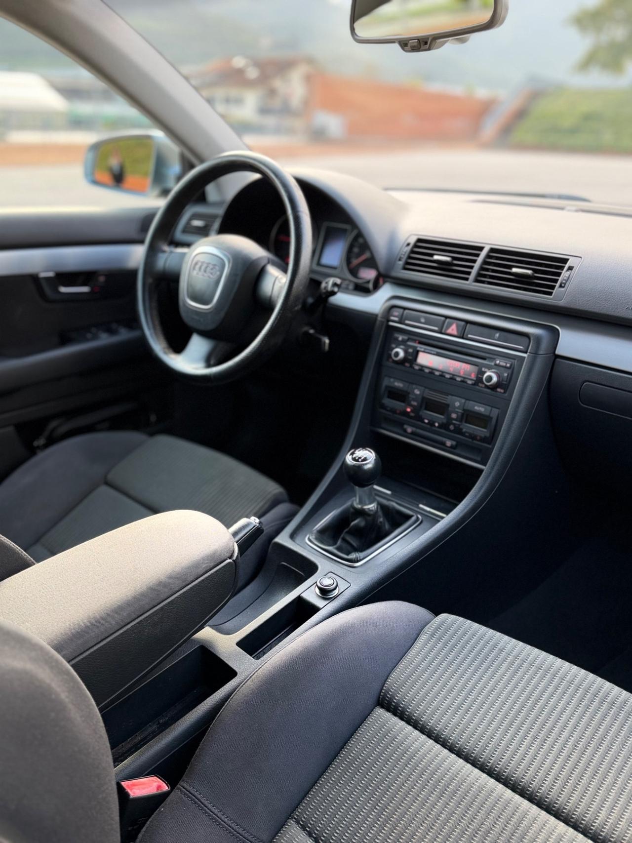 Audi A4 2.0 TDI 170cv S-Line