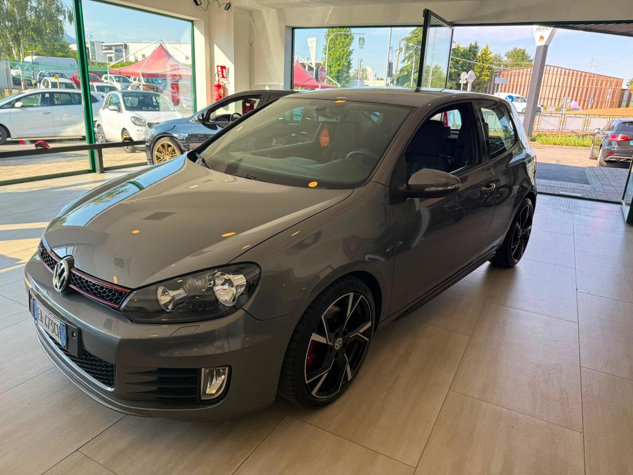 Volkswagen Golf GTI 2.0 TSI 3p.