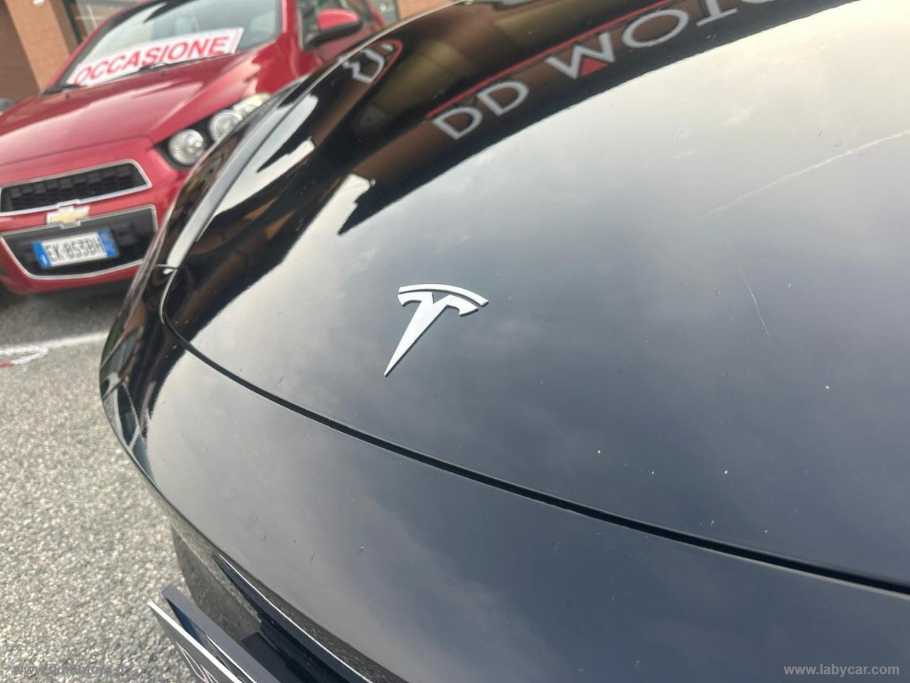 TESLA Model 3 NV35 RWD Premium 400 KM AUTONOMIA