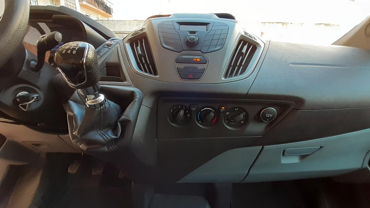 Ford Transit Custom trasporto disabili pedana +IVA