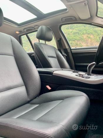BMW 530 d xDrive Touring Luxury TETTO PANORAMIC