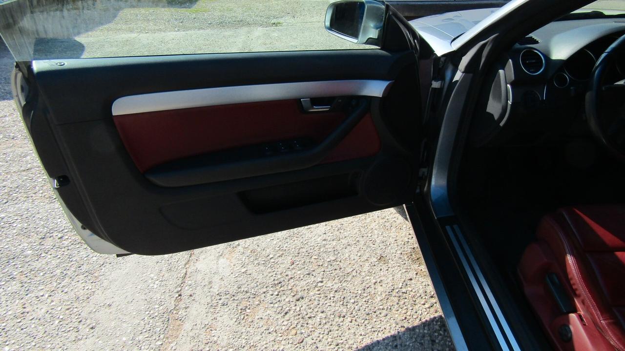 Audi A4 Cabriolet 2.0 TDI F.AP.