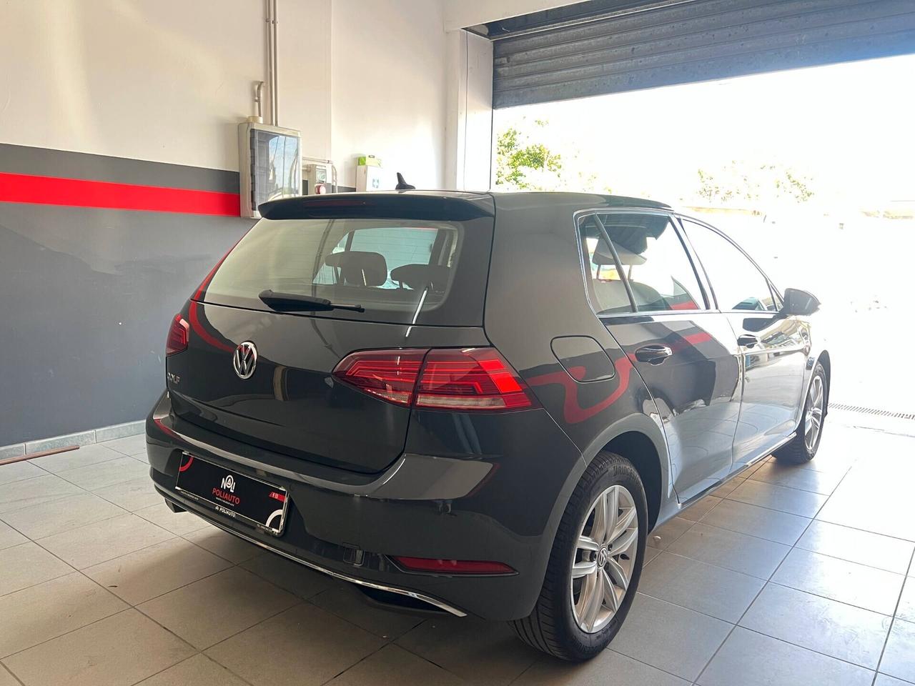 Volkswagen Golf 1.6 TDI 115 CV 5p. Business BlueMotion Technology