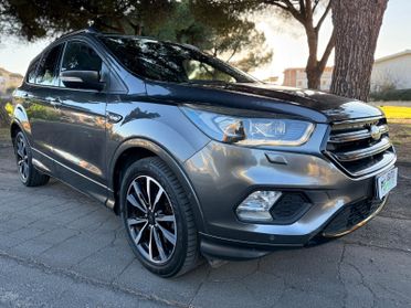 Ford Kuga 1.5 TDCI 120 st line automatica