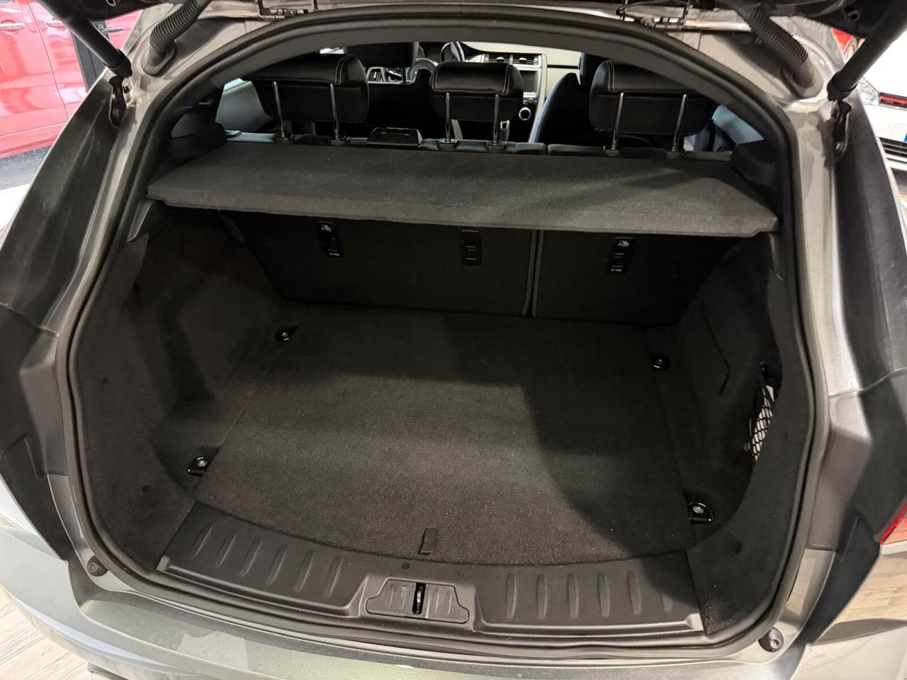 Jaguar E-Pace r-dynamic se