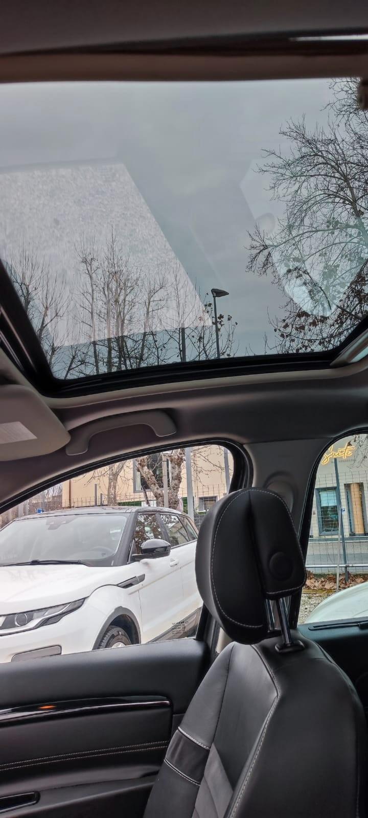 Renault Scénic XMod 1.6 dCi Bose 7 POSTI