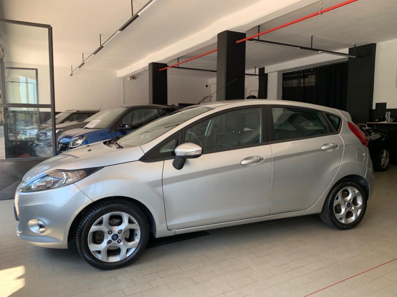 Ford Fiesta 1.2 82 CV 5 porte Titanium