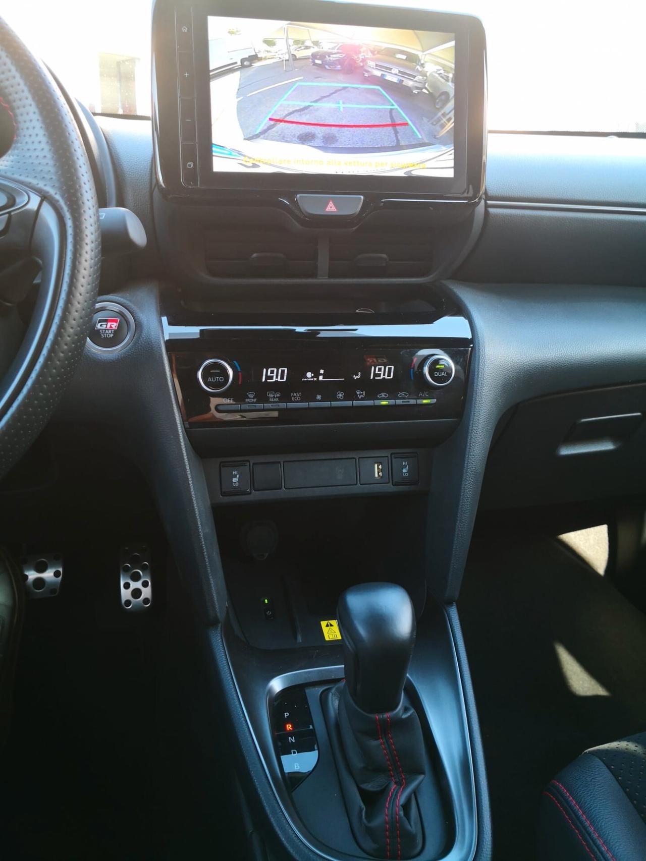 Toyota Yaris Cross 1.5 Hybrid 5p. E-CVT GR SPORT ***SU APPUNTAMENTO***