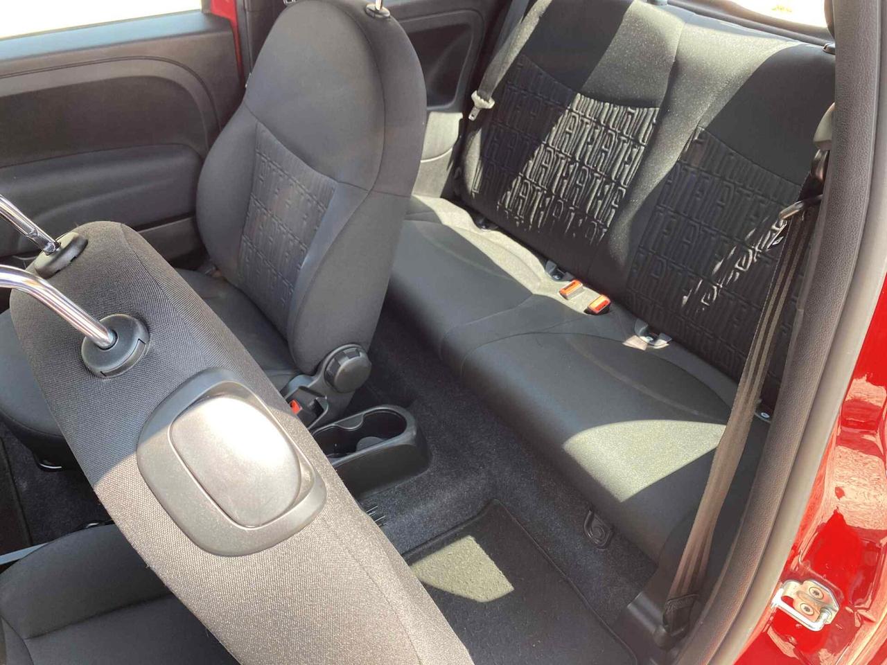 Fiat 500 1.0 Hybrid Red Lounge Ok Neop.