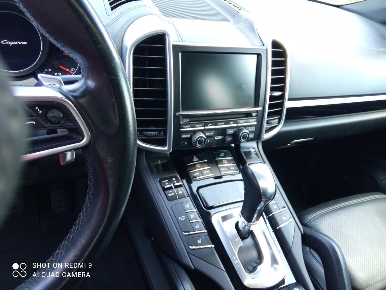 Porsche Cayenne 3.0 Diesel Platinum Edition 263CV TETTO APRIBILE