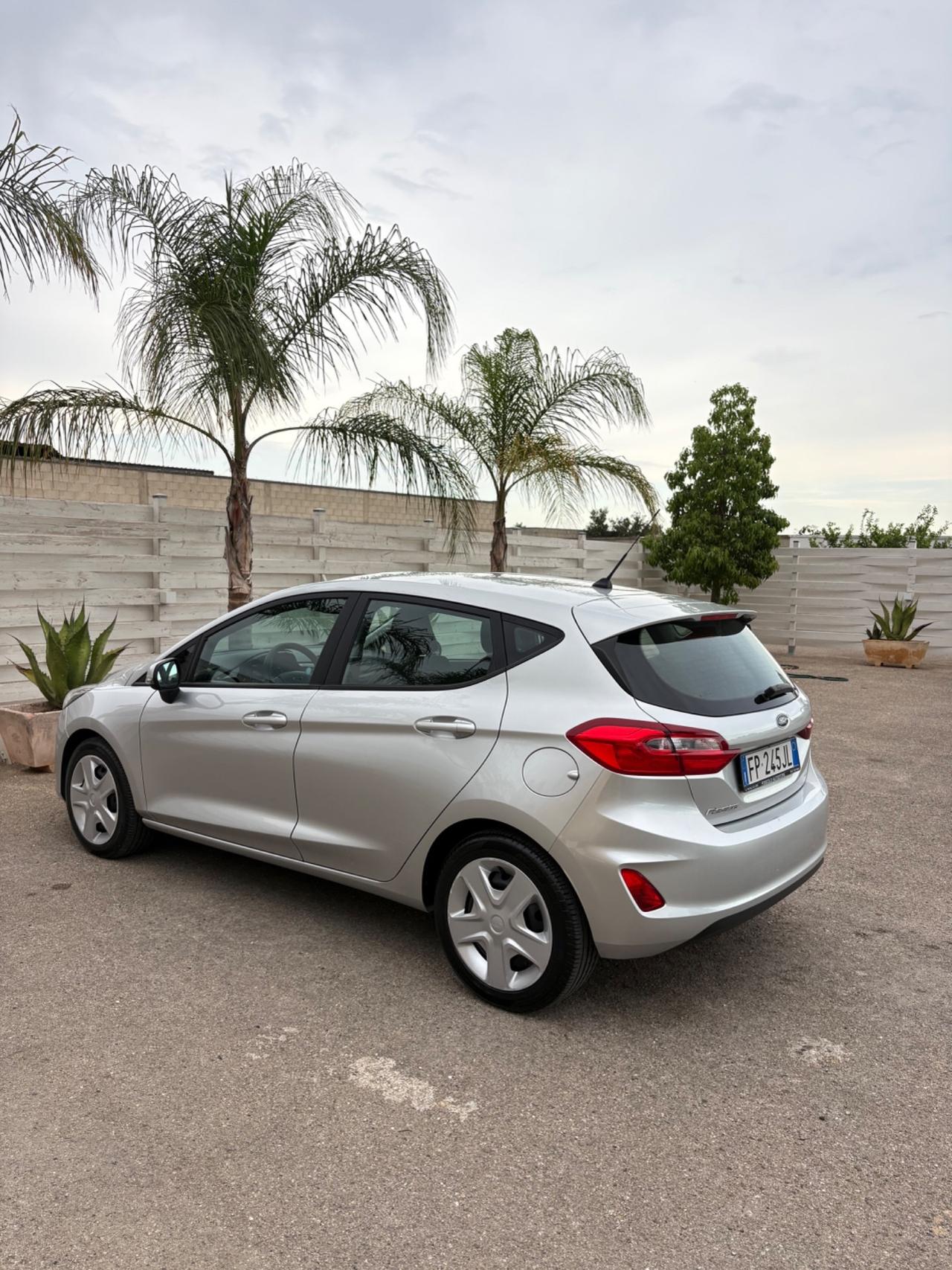 Ford Fiesta 1.5 TDCi 5 p. Unico proprietario in pronta consegna