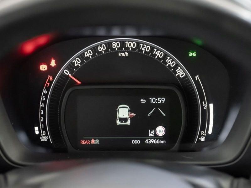 Toyota Aygo X Aygo X 1.0 VVT-i 72 CV 5 porte Trend