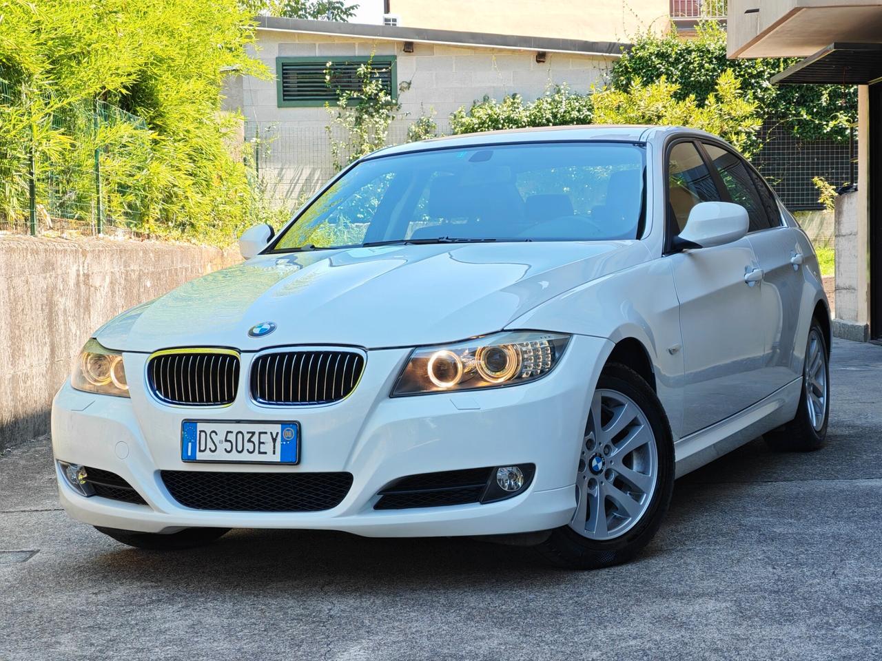 BMW 325i 3.0 BENZINA 218cv xDrive / Manuale
