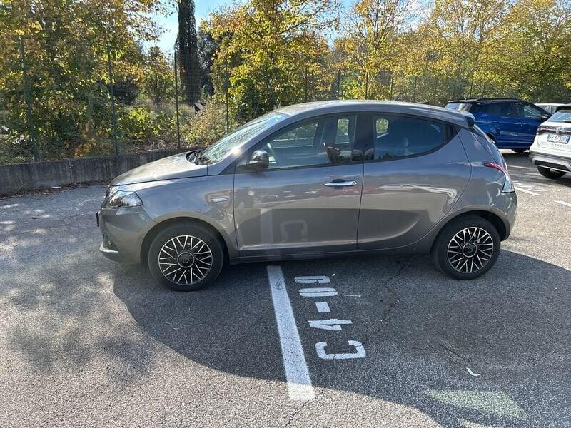 Lancia Ypsilon III 2021 1.0 firefly hybrid Gold s&s 70cv 5p.ti
