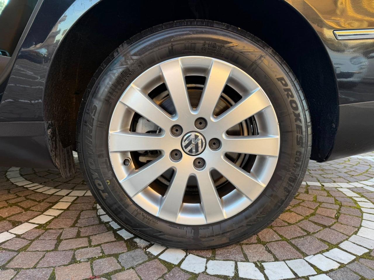 Volkswagen Passat 2.0 TDI DPF Var. Highline