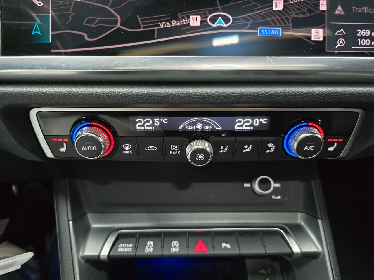 Audi Q3 SPB 35 TDI S tronic line (Tetto)