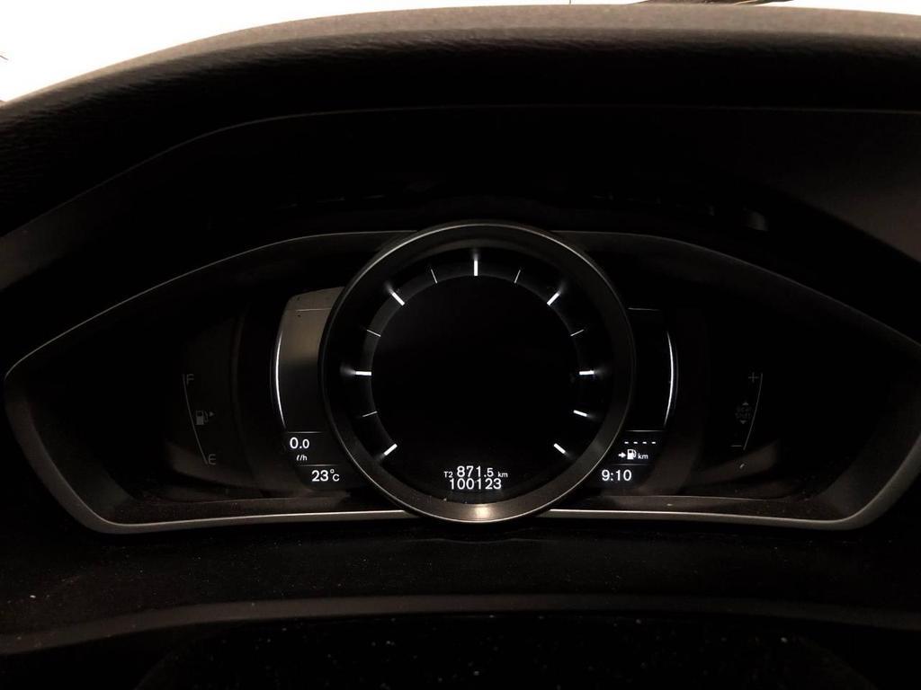 Volvo V40 2.0 D2 R-Design