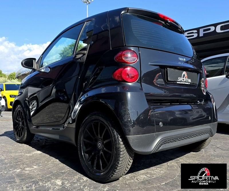 smart fortwo TOTAL BALCK CERCHI SPORT UNIPRO!