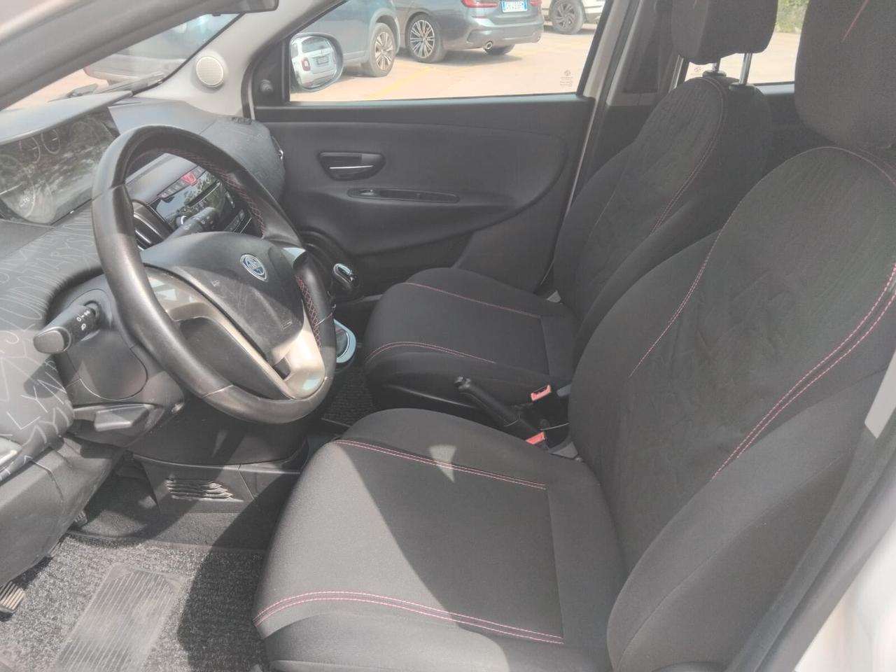 LANCIA YPSLON 1.3 MULTIJET 95CV GARANZIA