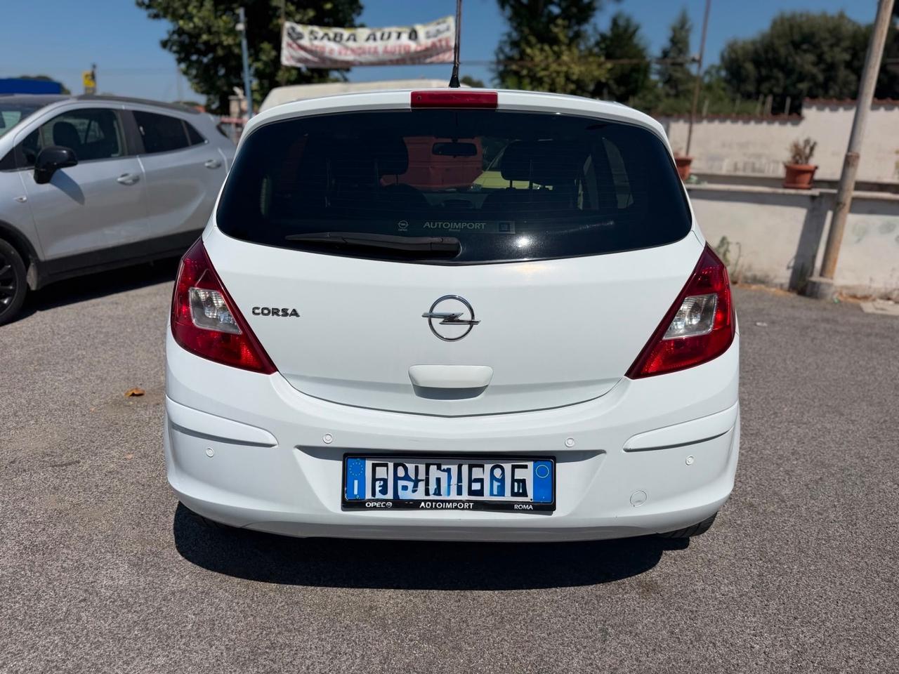 Opel Corsa 1.2 5 porte Club
