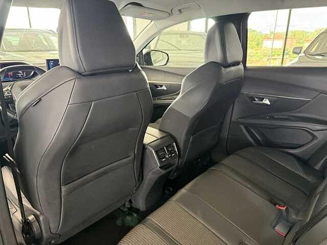 Peugeot 3008 1.5 BlueHDi 130 CV EAT8 Allure