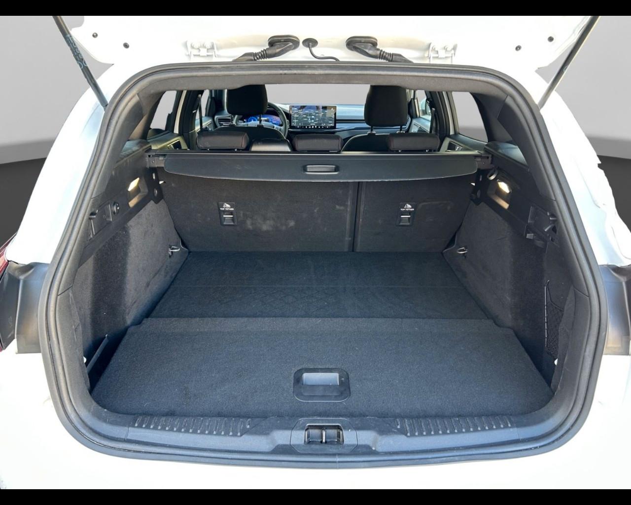 FORD Focus V 2022 SW - Focus SW 1.0t ecoboost h ST-Line X 125cv