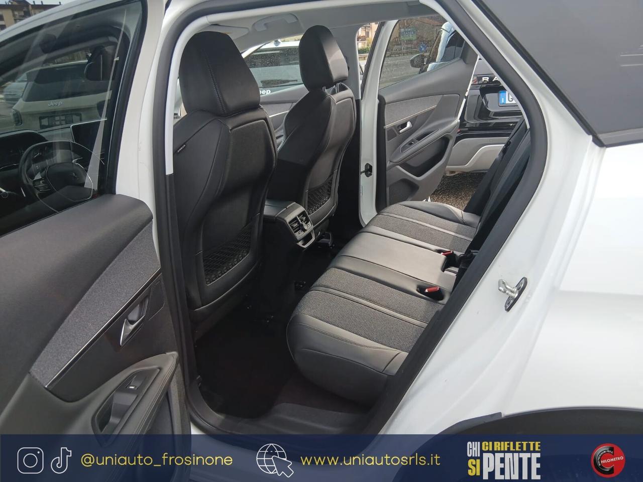 Peugeot 3008 BlueHDi 130 S&S EAT8 Business