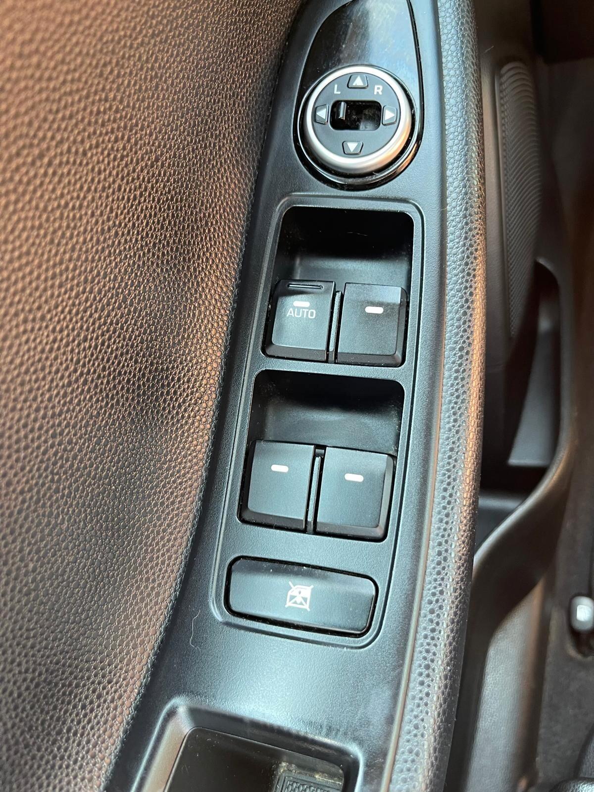 Hyundai i20 1.2 84 CV 5p Style - Neopatentati