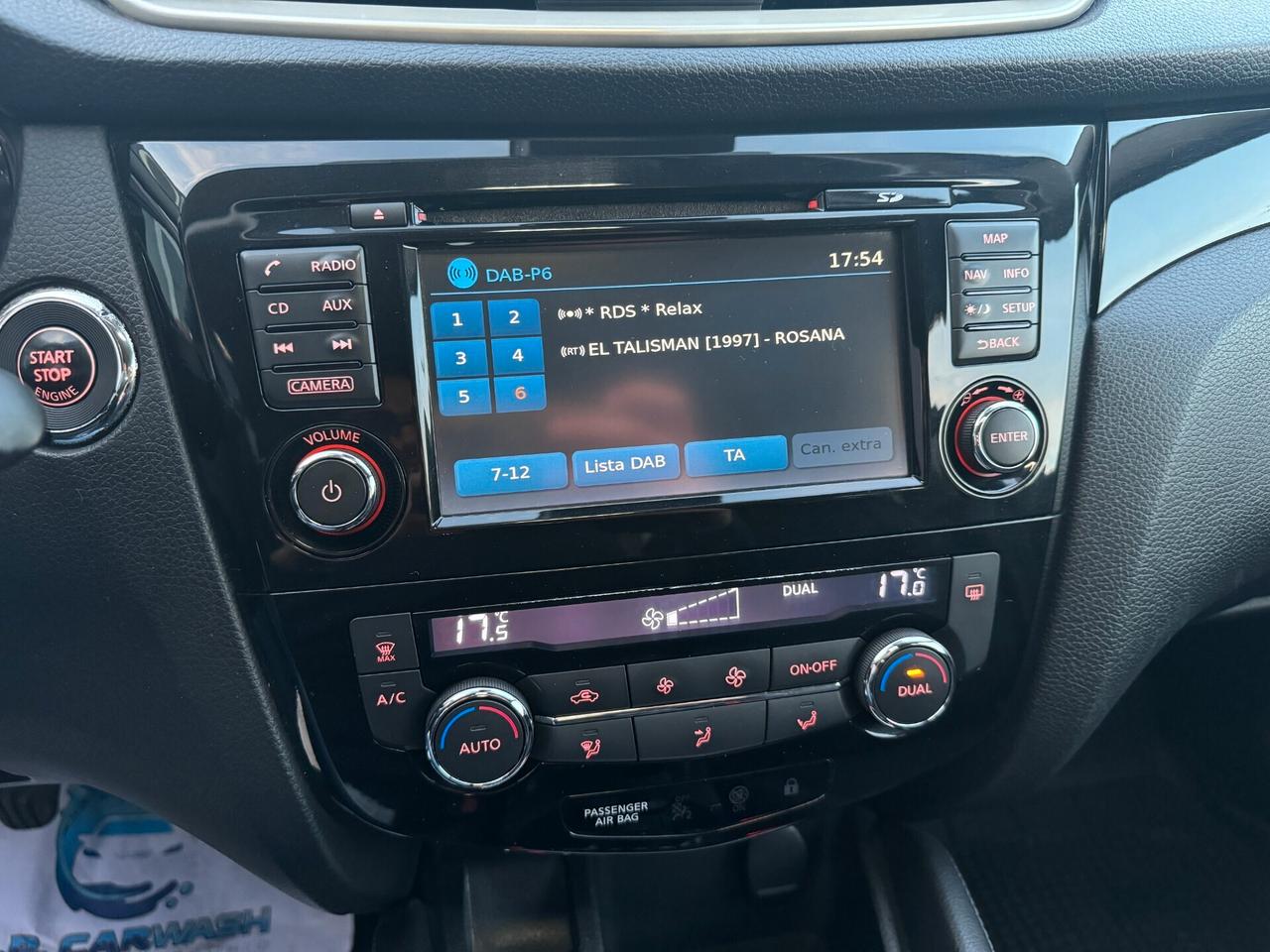 NISSAN QASHQAI 1.6 DCI 130CV TEKNA 2015