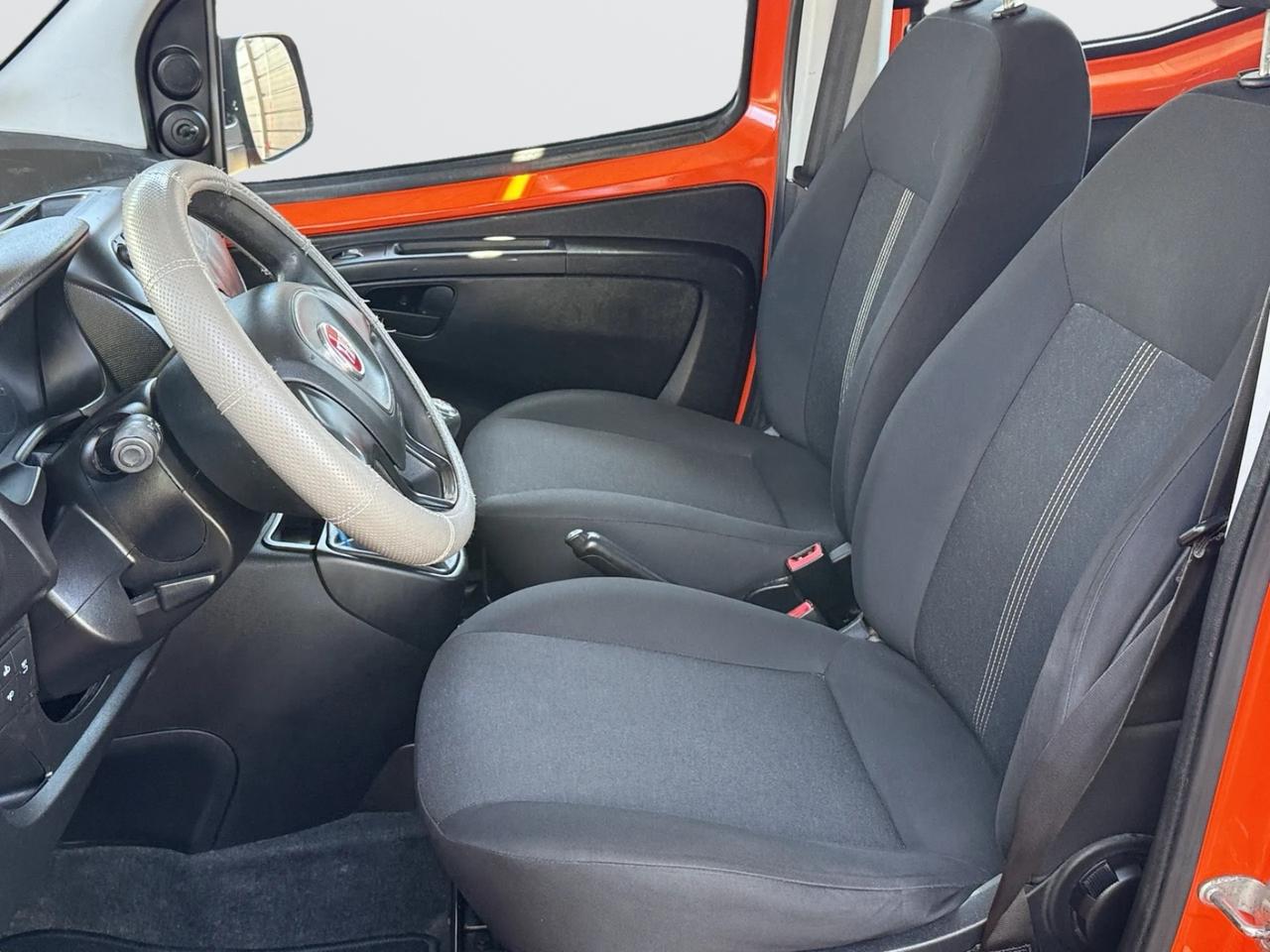 Fiat QUBO TREKKING 1.4 METANO 70 CV5 POSTI *NEOPATENTATI*