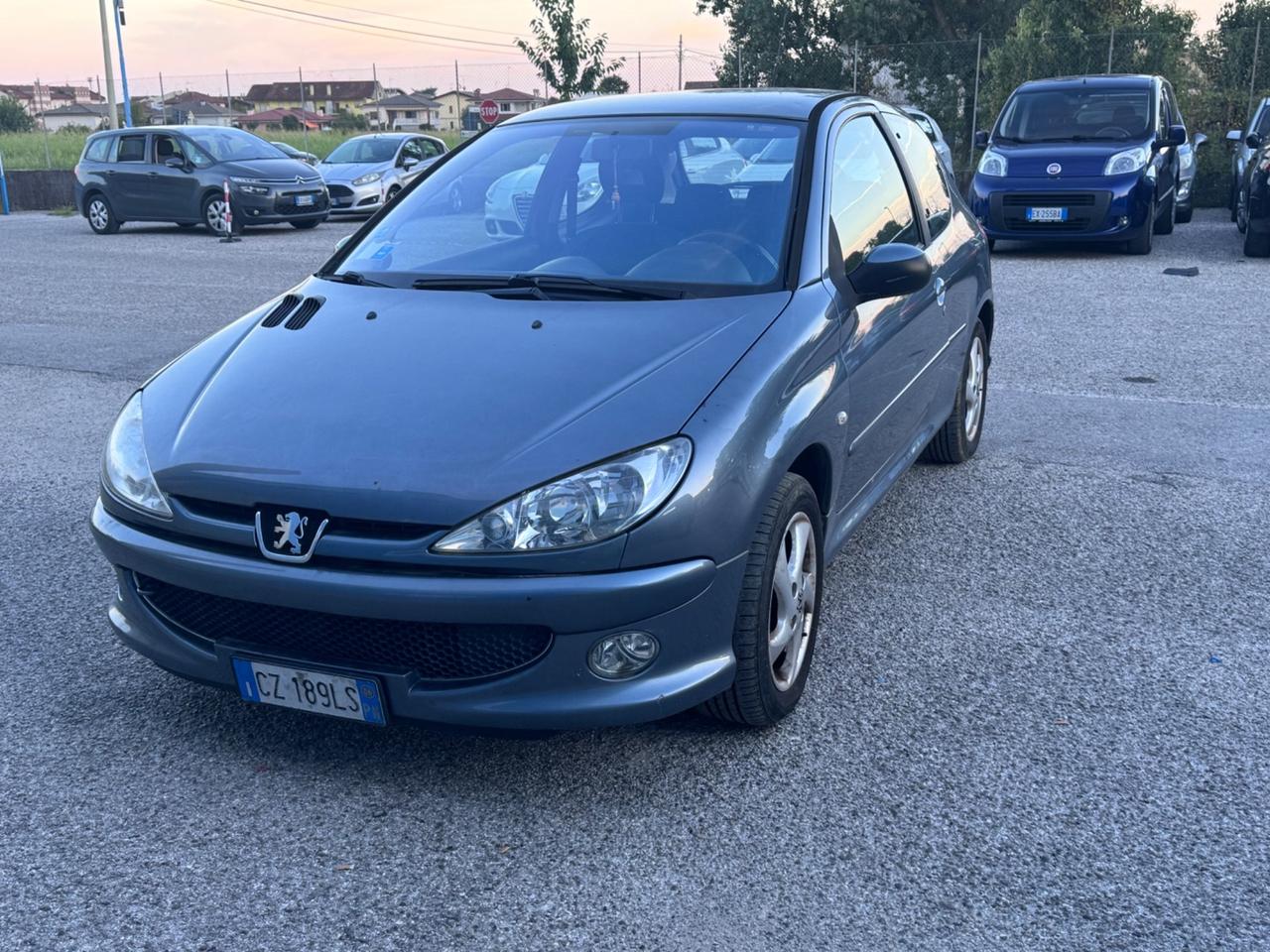 Peugeot 206 1.4 HDi 3p. ONE Line