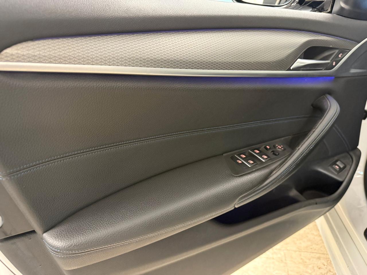 Bmw 530 530d xDrive 249CV Touring Msport