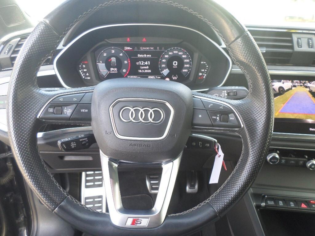 Audi Q3 SPB 35 TDI quattro S tronic Business Plus