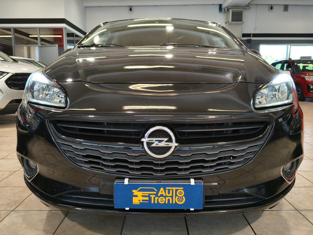 Opel Corsa 1.2 5 porte Innovation solo 119.000 km