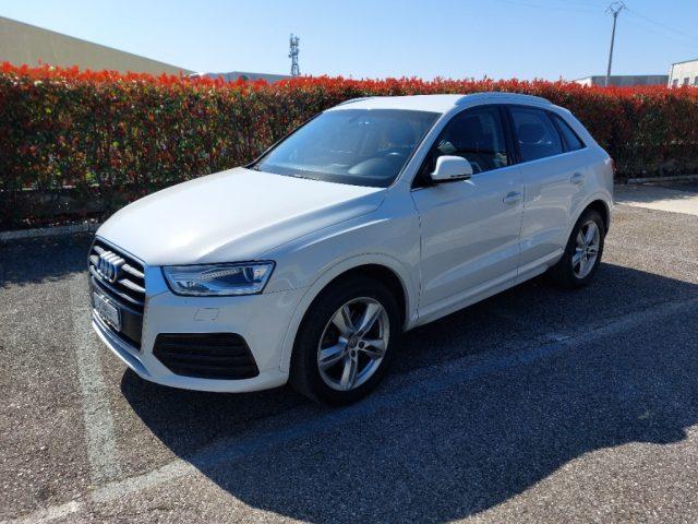 AUDI Q3 1.4 TFSI 125 CV Business Quattro