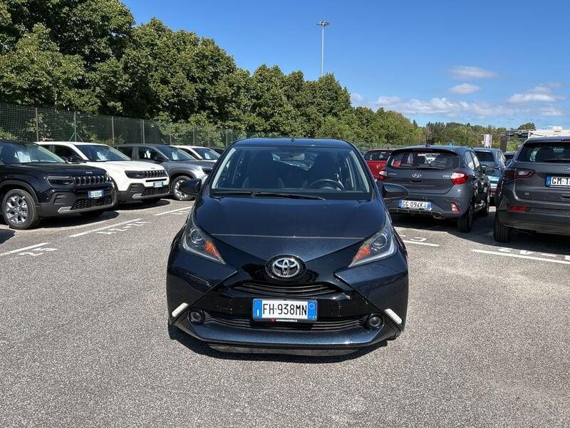 Toyota Aygo II 5p 1.0 x-play my15