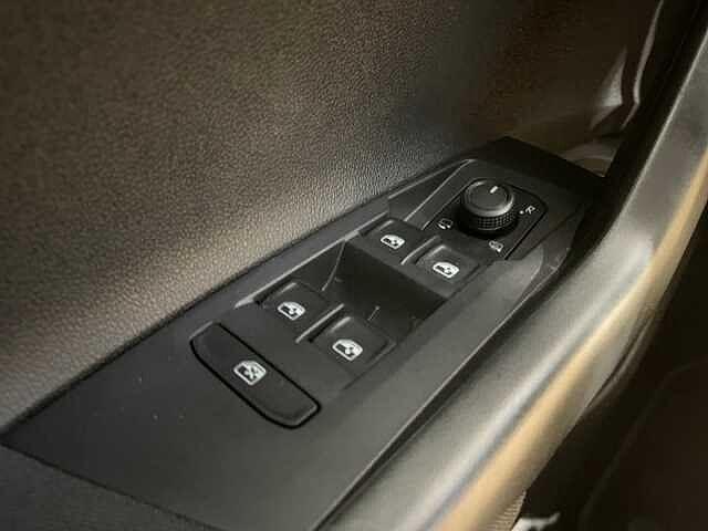 Volkswagen Polo 6ª serie 1.0TSI 95CV Life - NEOPATENTATI