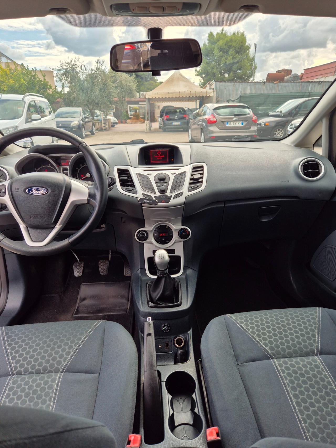 Ford Fiesta 1.4 5 porte Bz.- GPL Titanium