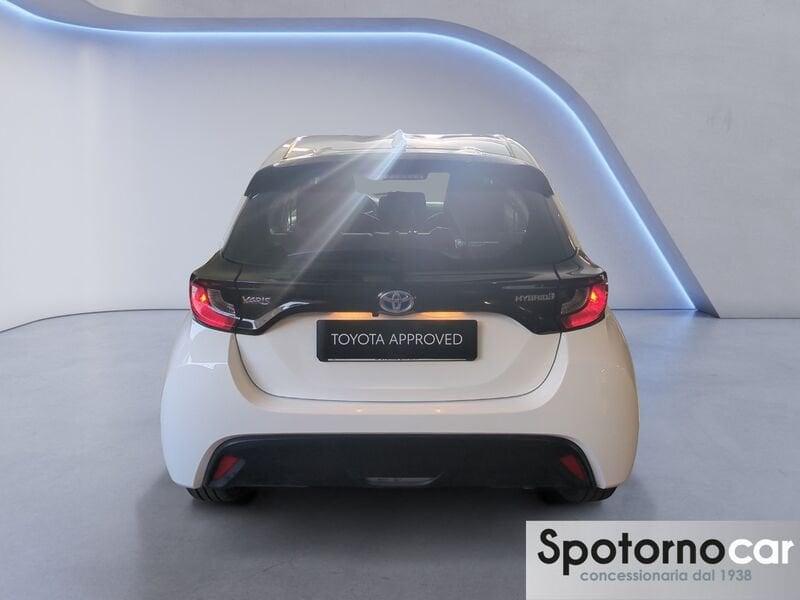 Toyota Yaris Hybrid Active MY22