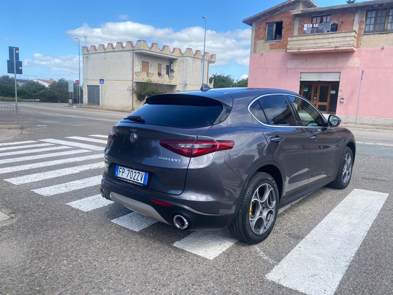 Alfa Romeo Stelvio 2.2 210 CV AT8 Q4 Super – 2018 | FULL OPTIONAL | 12 MESI GARANZIA