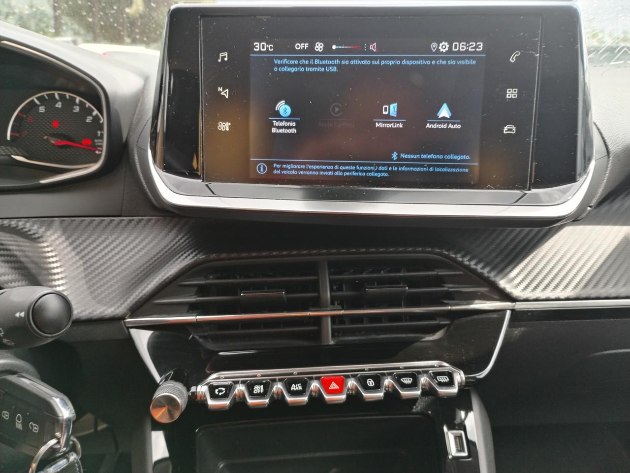 Peugeot 208 PureTech 75 Incidentata/Sinistrata