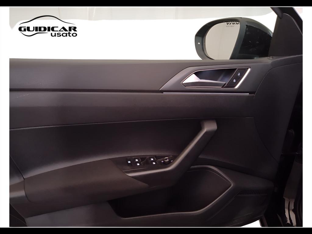 VOLKSWAGEN Taigo - Taigo 1.0 tsi R-Line 110cv