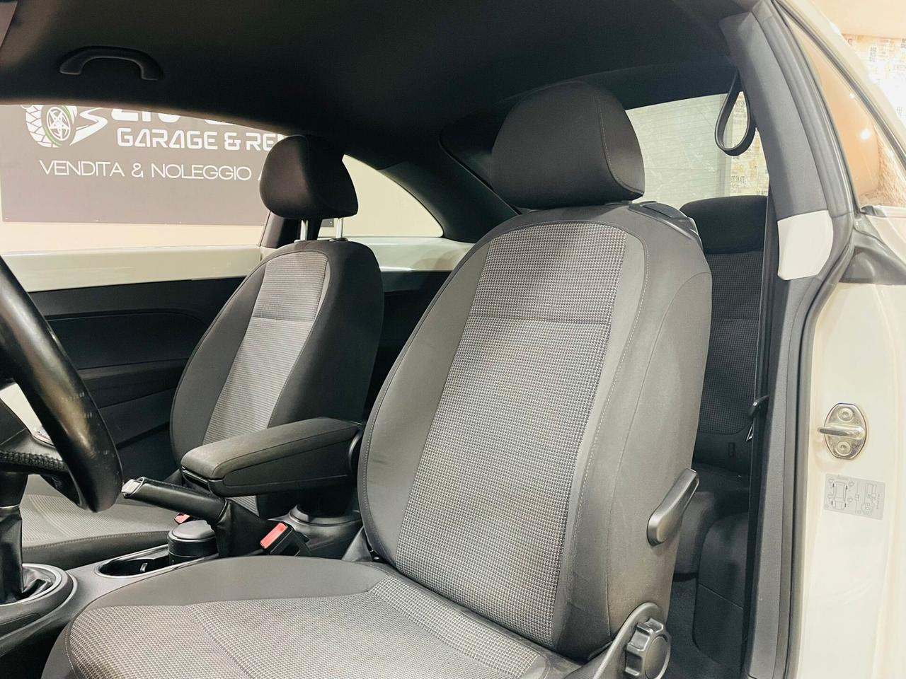 Volkswagen Maggiolino 1.6 TDI Design