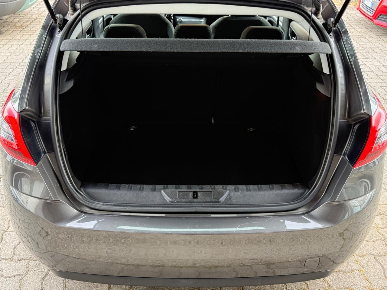 Peugeot 308 GT 2serie Garanzia 12 mesi BlueHDi 130 S&S GT
