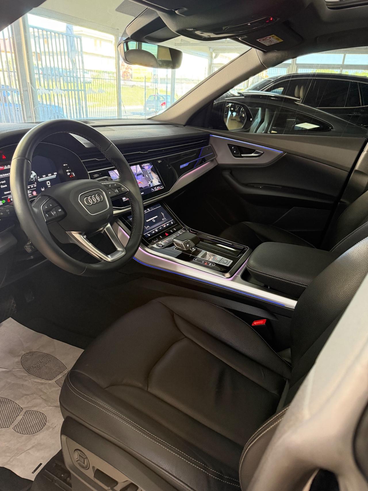 Audi Q8 SUV 45 TDI quattro tiptronic S line edition