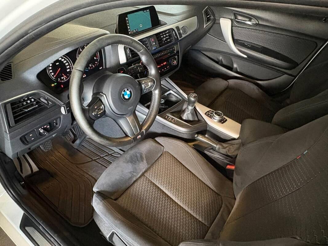 Bmw 116 116d 5p. Msport