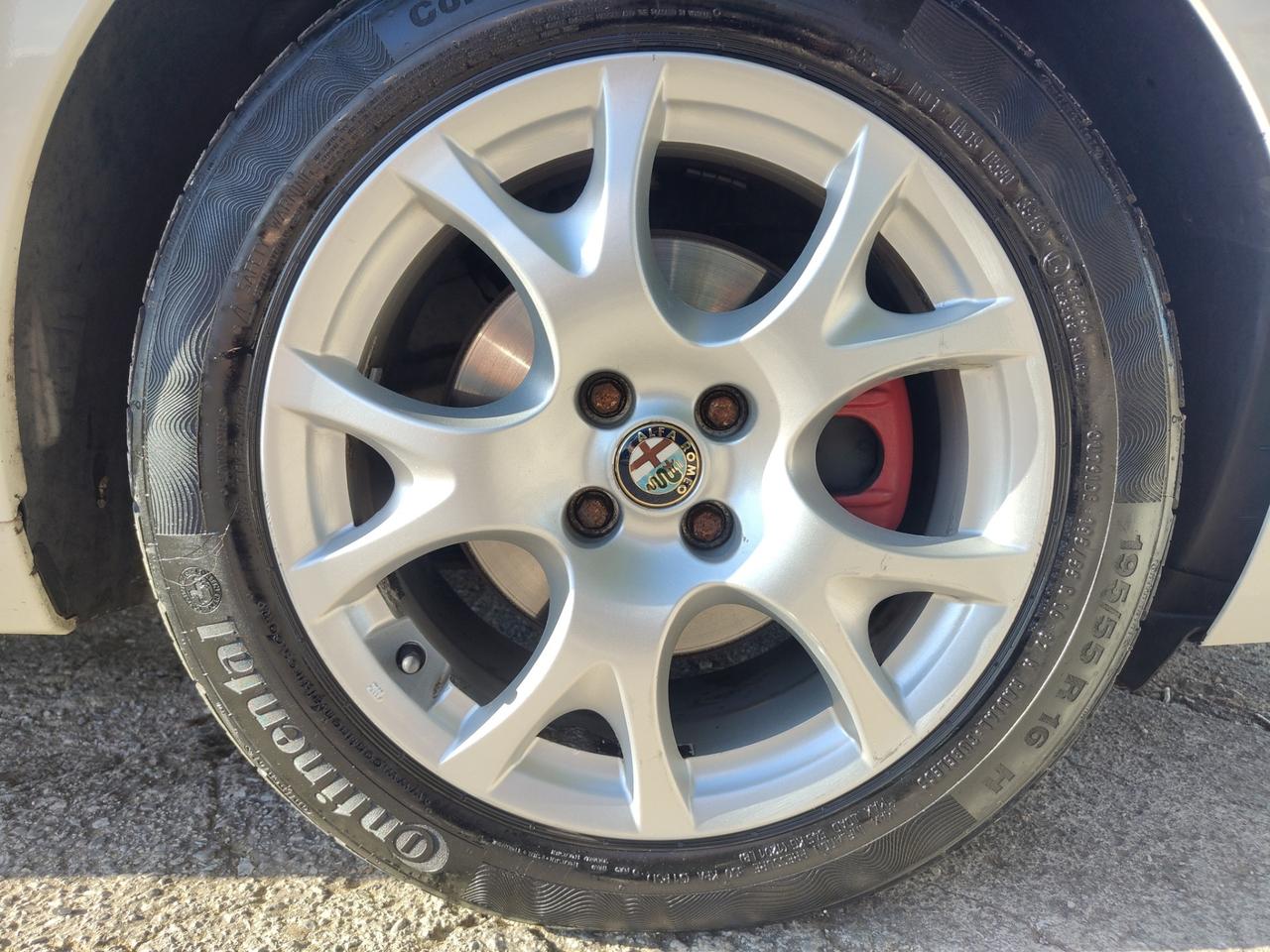Alfa Romeo MiTo 1.3 JTDm 85CV OK NEOPATENTATI