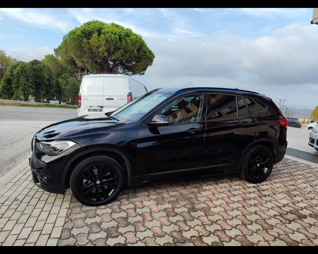 BMW X1 (F48) - X1 sDrive20d Sport