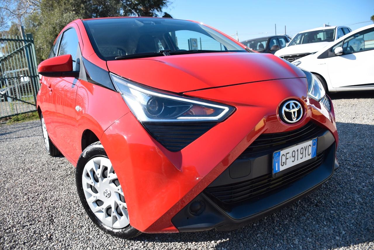 Toyota Aygo 1.0 VVT-i 72cv X-COOL - ADAS SENSORI CRUISE LED BT OK NEOPATENTATI
